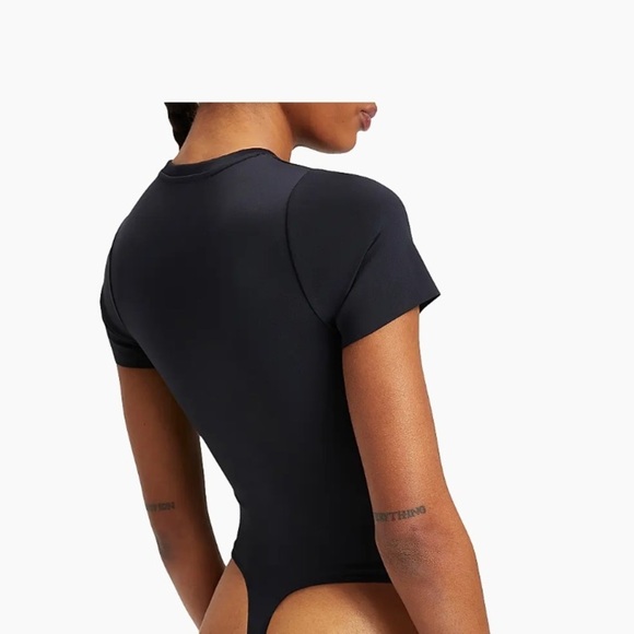 Good American short sleeve bodysuit - Picture 3 of 10